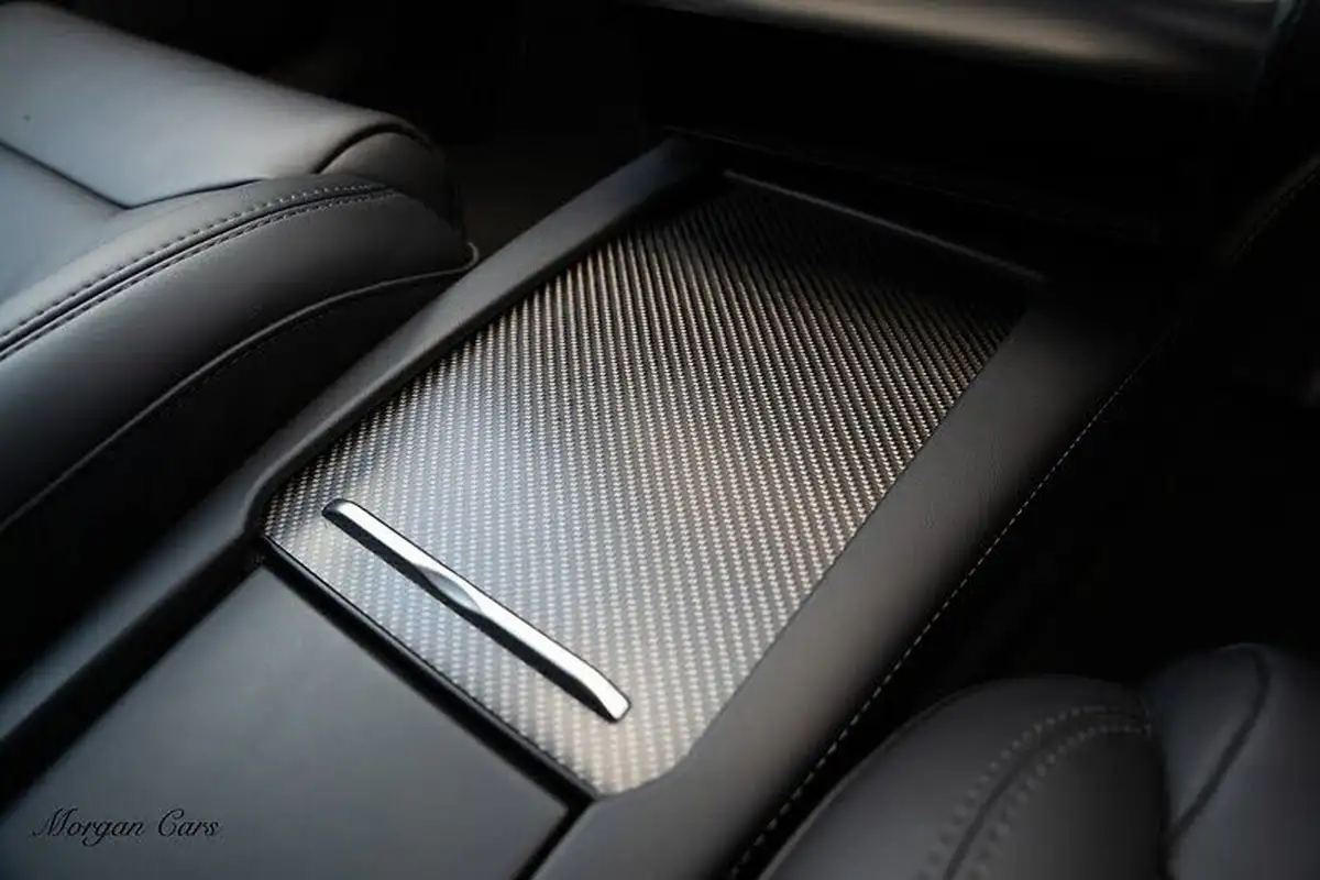2017-tesla-model-s-e-90d-311kw-big-38