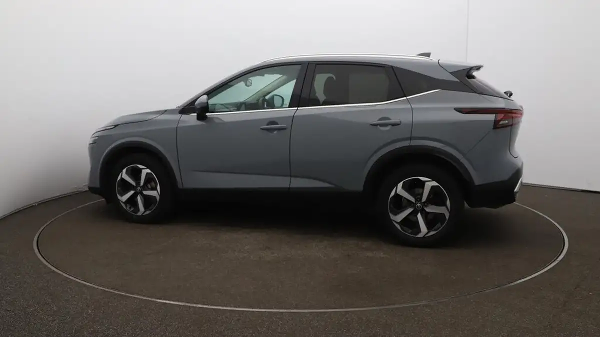 2021-nissan-qashqai-13-dig-t-premiere-edition-140ps-big-56