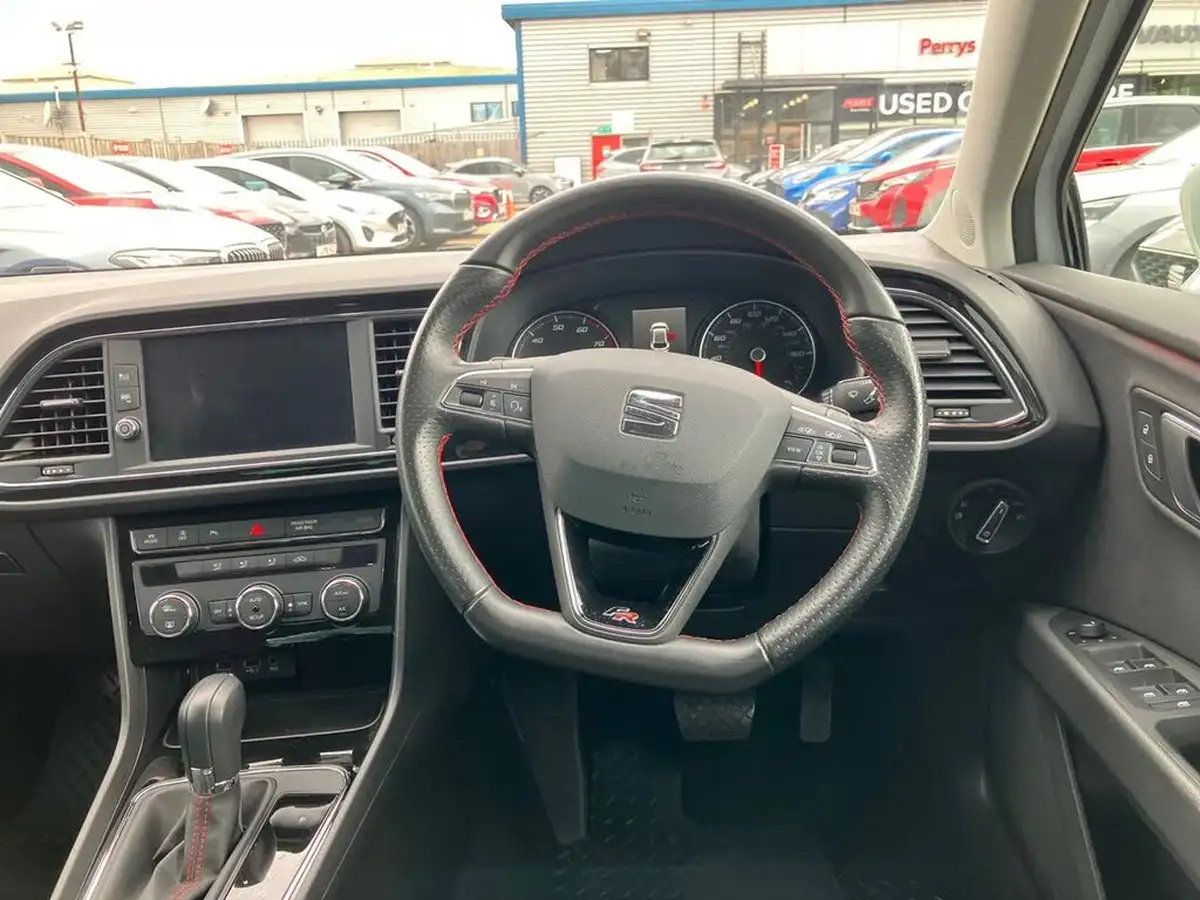 2020-seat-leon-15-tsi-evo-fr-150ps-hatchback-dsg-big-16