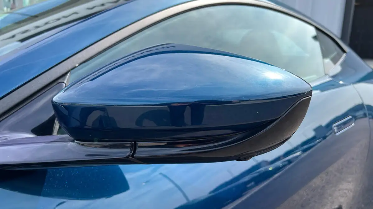 2019-aston-martin-vantage-40-v8-vantage-big-15