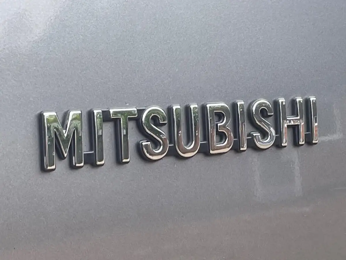 2018-mitsubishi-l200-24di-d-barbarian-eu6-big-42