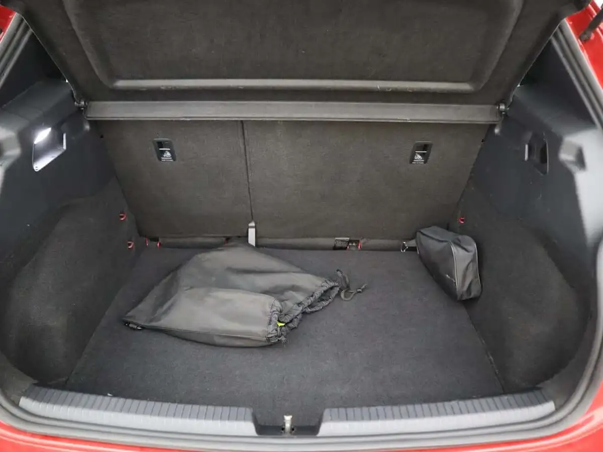 2024-cupra-born-e-v1-204ps-58kwh-big-8