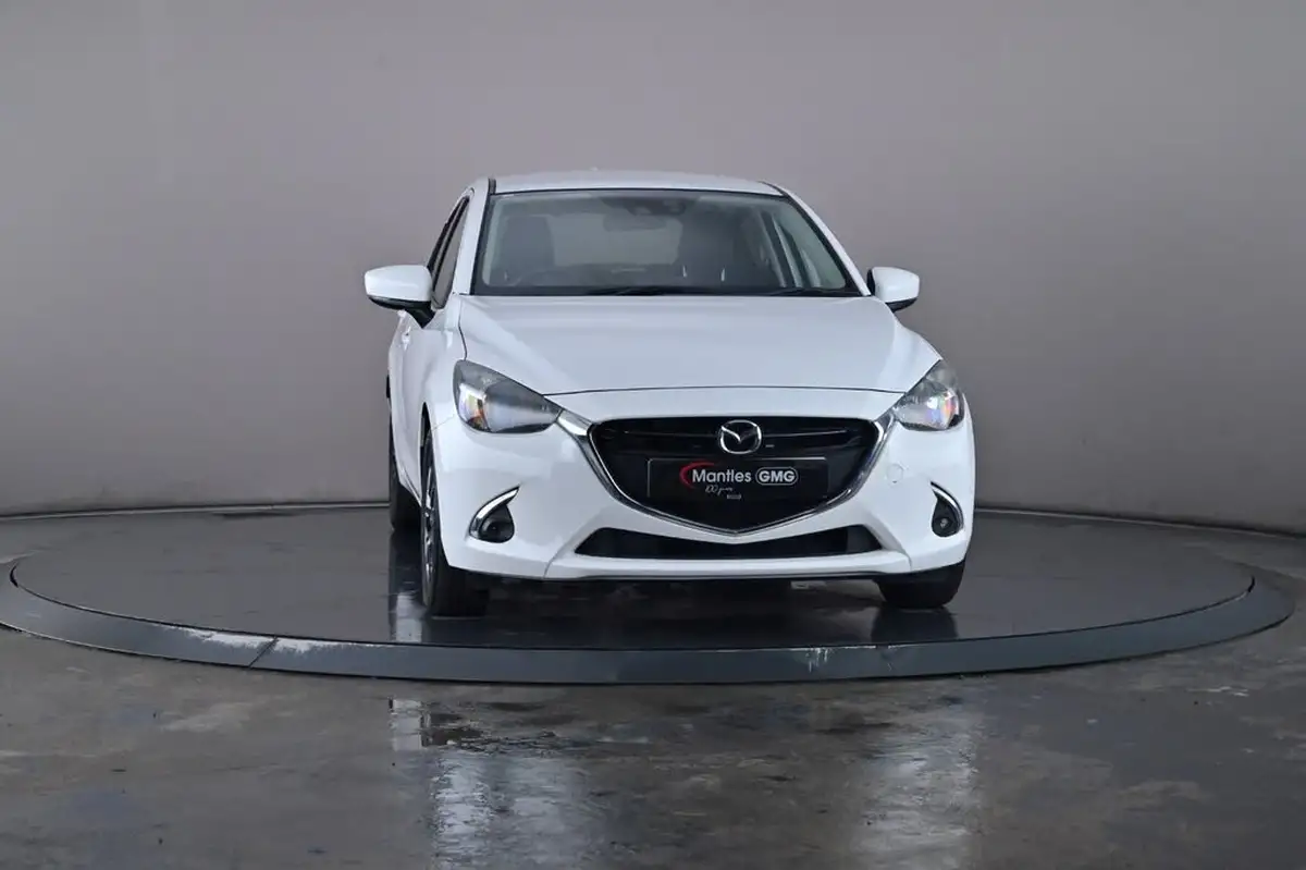 2019-mazda-mazda2-15-sport-nav-big-4