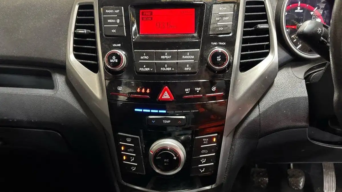 2016-kgm-ssangyong-tivoli-16td-se-big-2