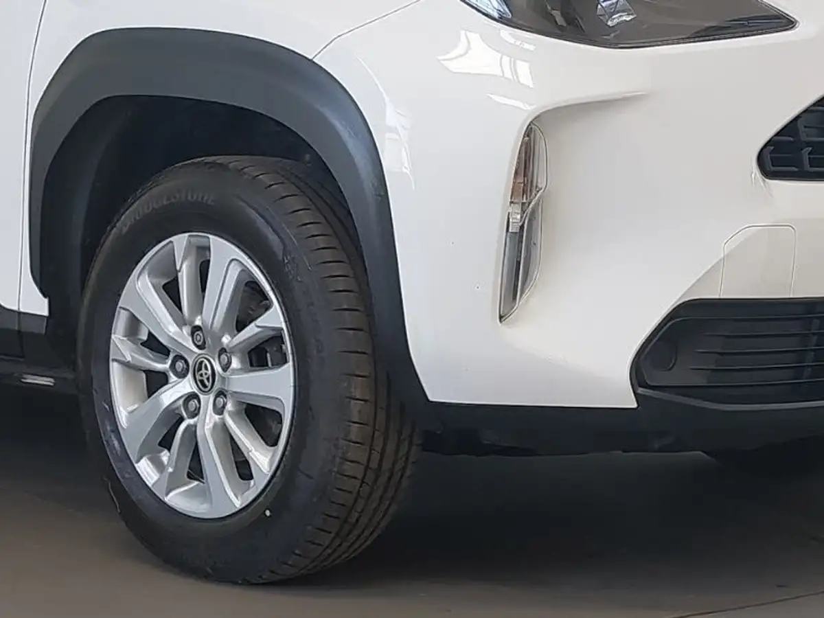 2022-toyota-yaris-cross-15-vvt-i-icon-big-8