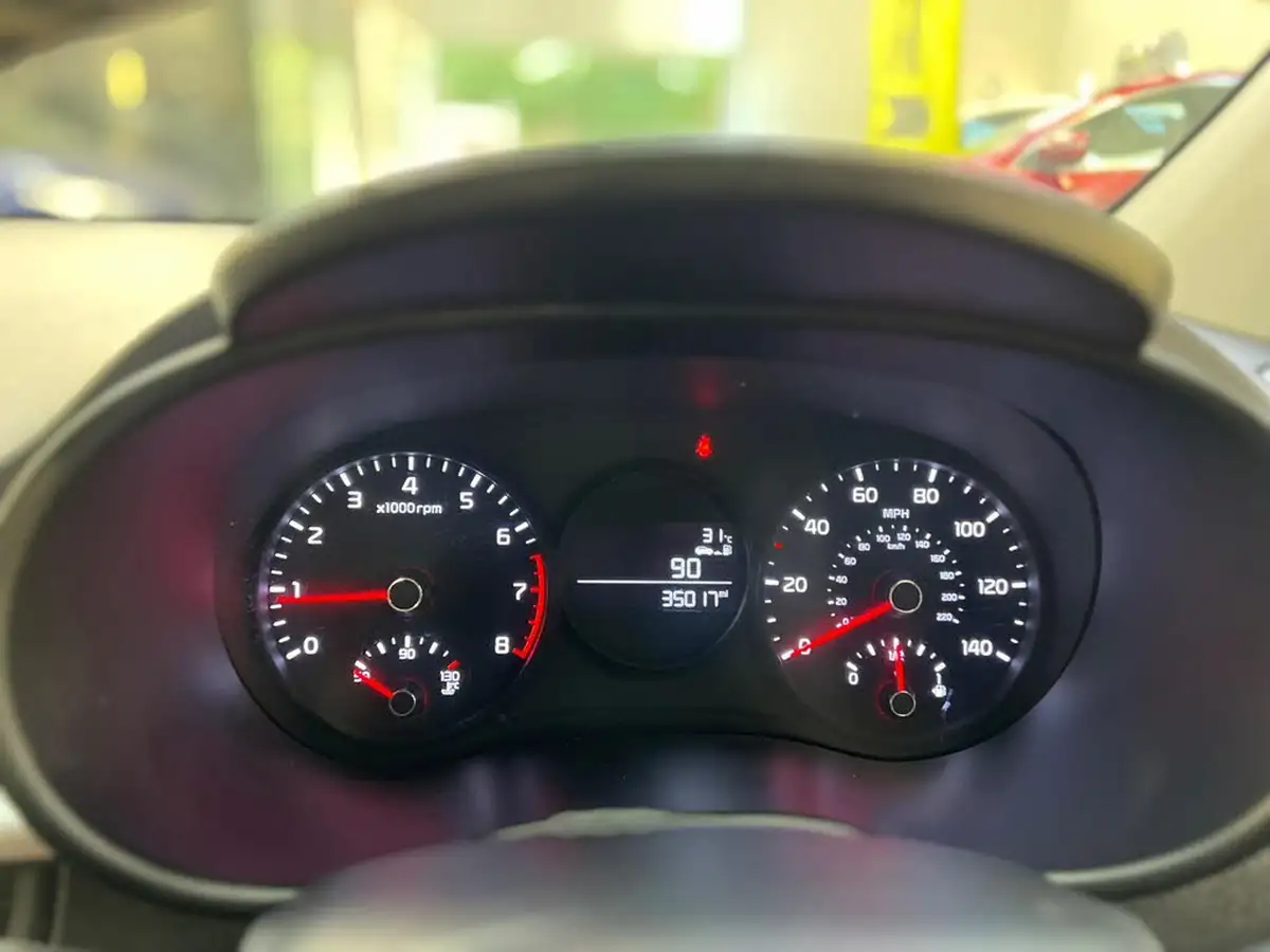 2018-kia-picanto-10-2-65bhp-adap-big-16