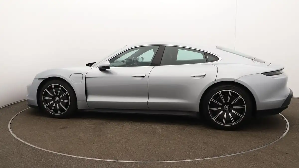 2020-porsche-taycan-e-4s-530ps-big-60