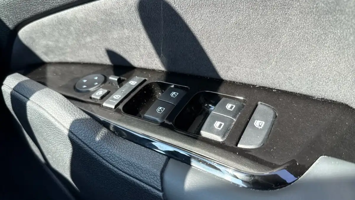 2024-kia-sportage-16-t-gdi-gt-line-148bhp-48v-dct-big-35