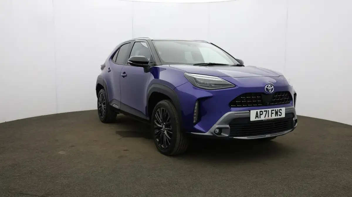 2022-toyota-yaris-cross-15-vvt-i-dynamic-big-37