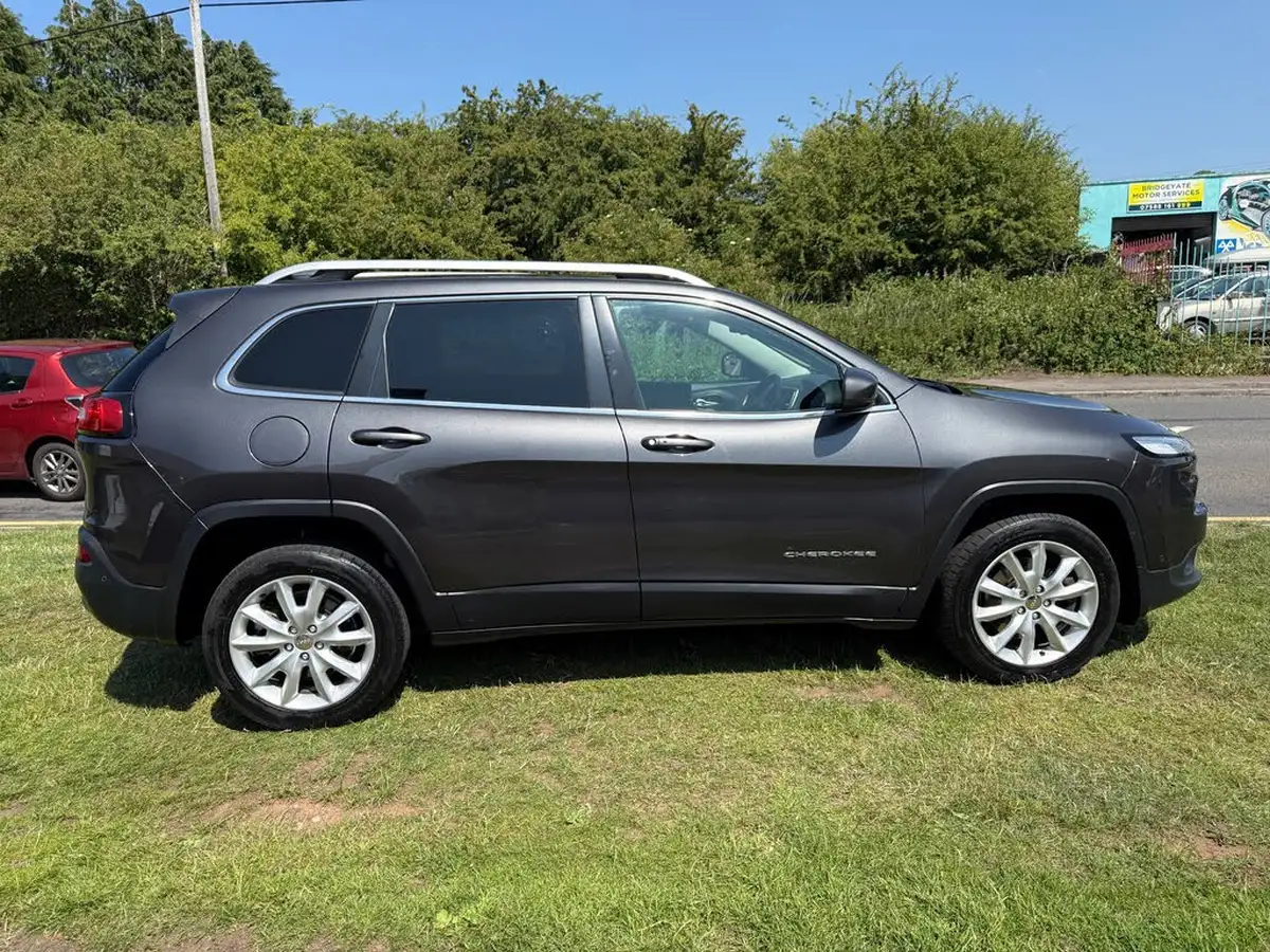 2014-jeep-cherokee-20crd-limited-168bhp-4wd-ss-auto-big-3