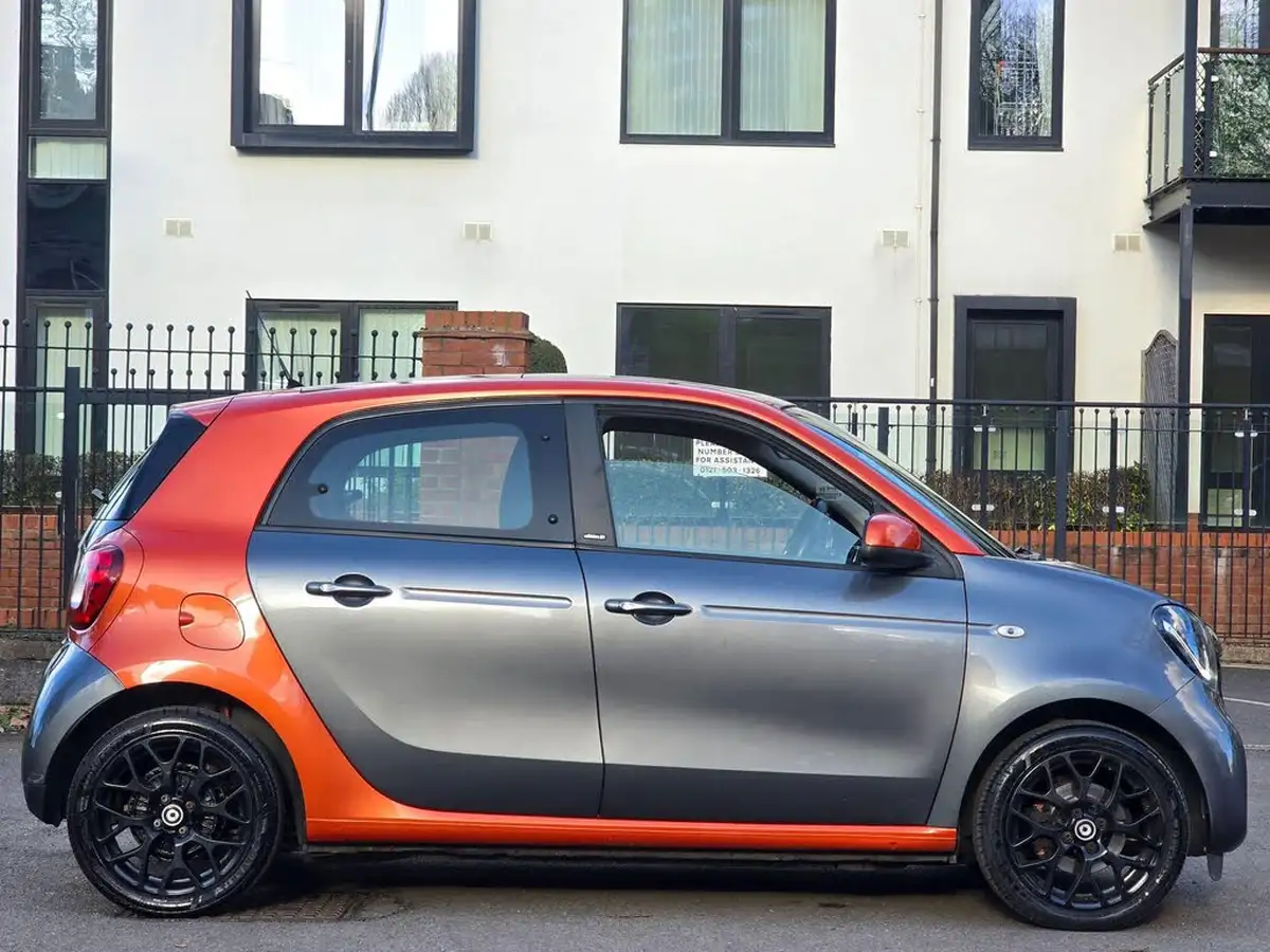 2015-smart-forfour-09-edition-1-big-5