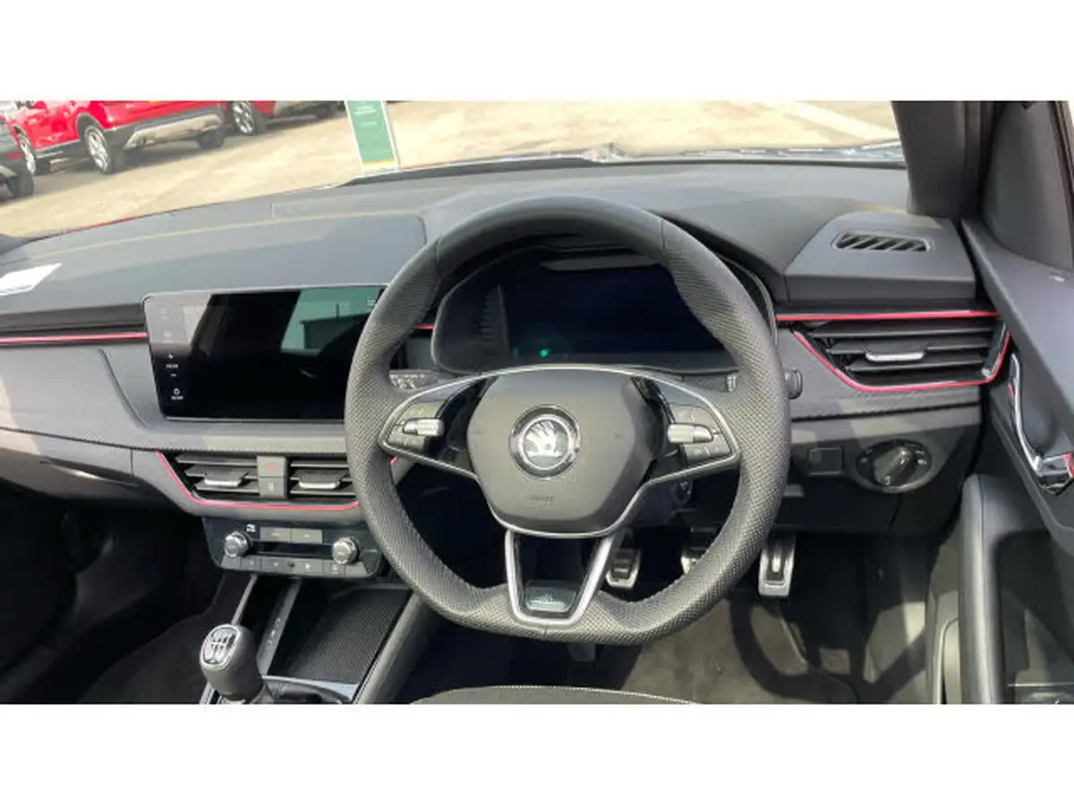 2024-skoda-kamiq-15-tsi-monte-carlo-big-9