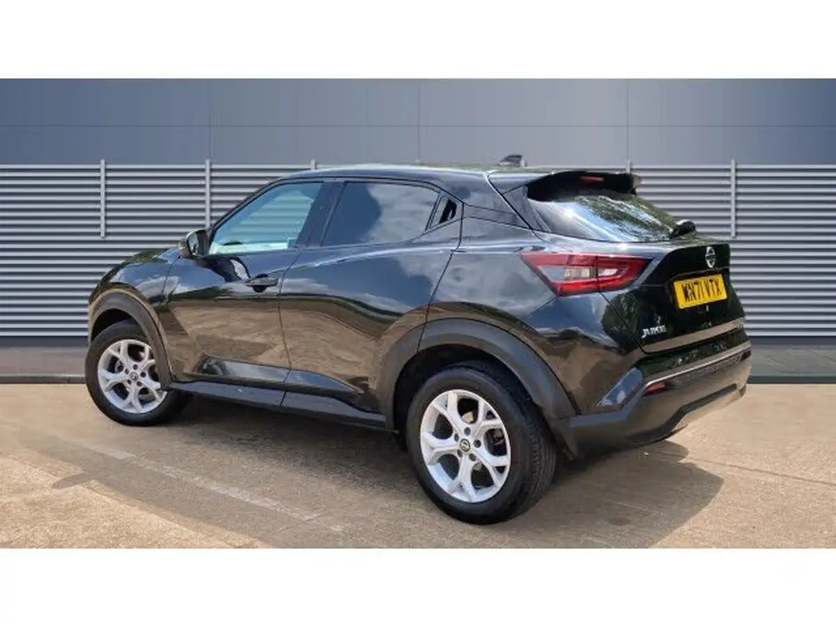 2021-nissan-juke-10-dig-t-n-connecta-big-1
