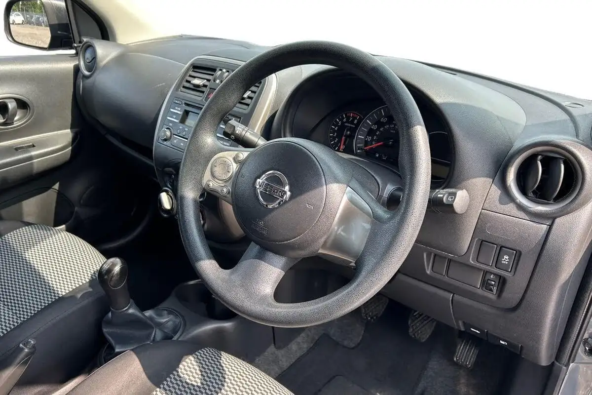 2014-nissan-micra-12-visia-80ps-big-5
