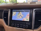 2016-porsche-macan-20-small-53