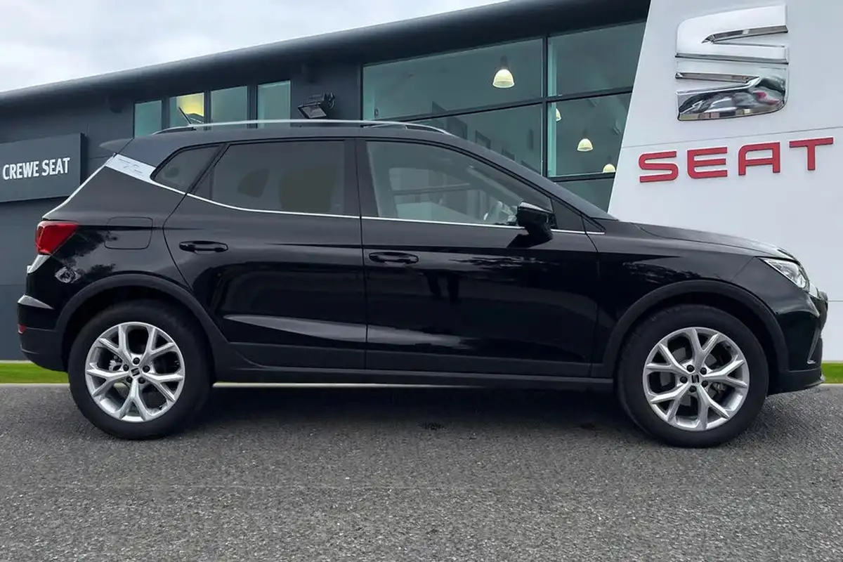 2024-seat-arona-10-tsi-fr-115ps-dsg-big-2