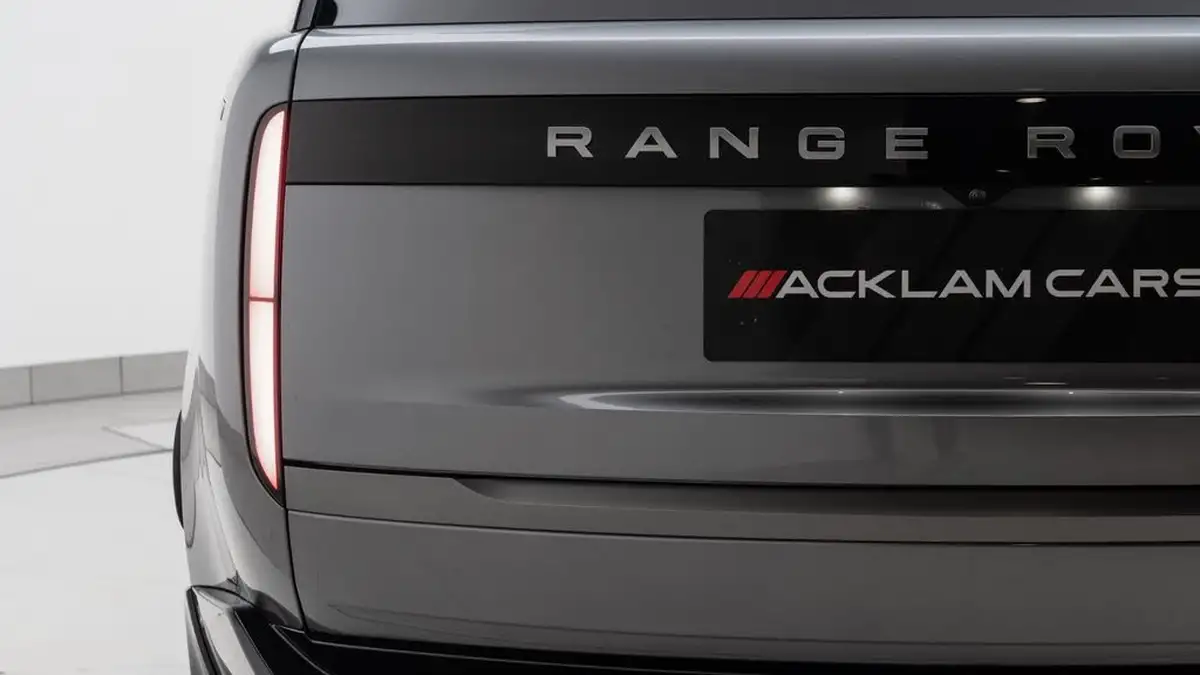 2024-land-rover-range-rover-30-d350-se-big-32