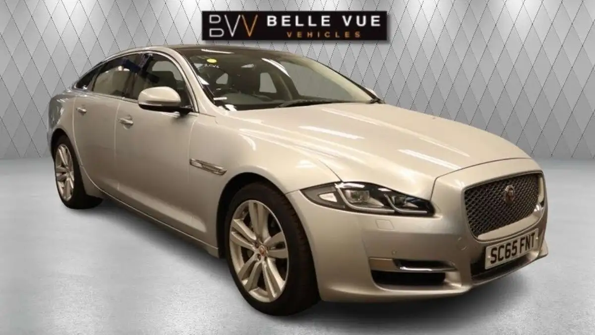 2015-jaguar-xj-series-30td-xj-premium-luxury-swb-auto-big-0