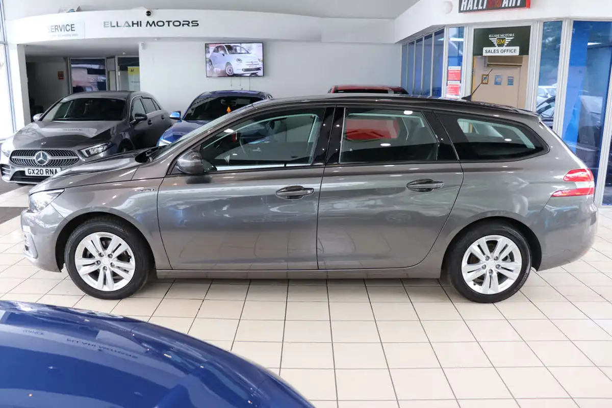 2018-peugeot-308-sw-15-bluehdi-active-15-bluehdi-130bhp-big-4