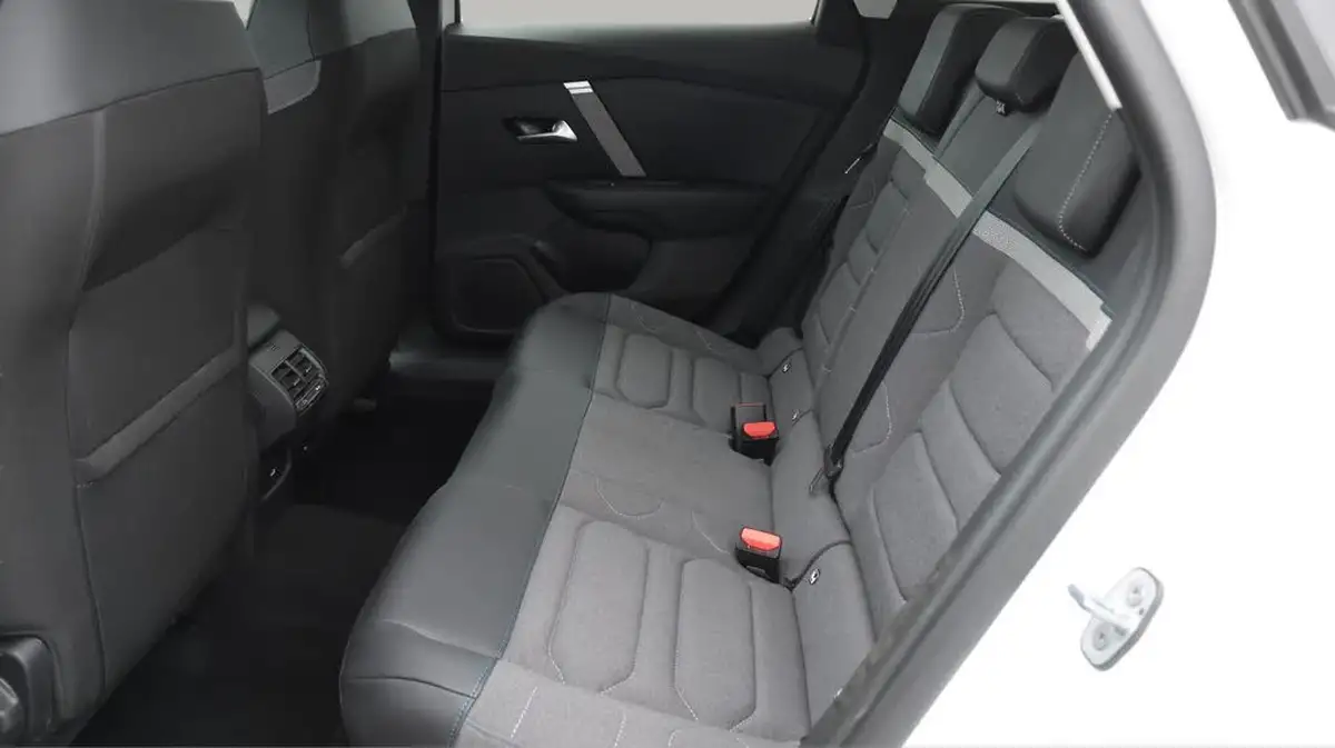 2023-citroen-c4-12-puretech-c-series-edition-eat8-big-16
