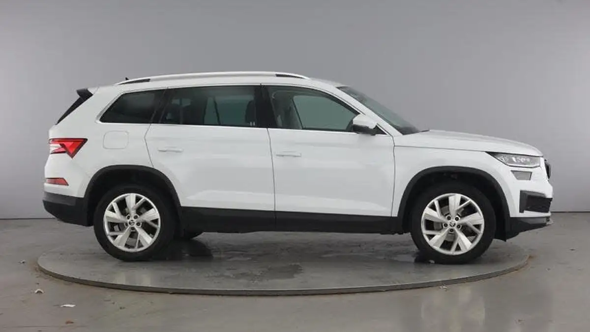 2022-skoda-kodiaq-15-tsi-se-l-dsg-big-3
