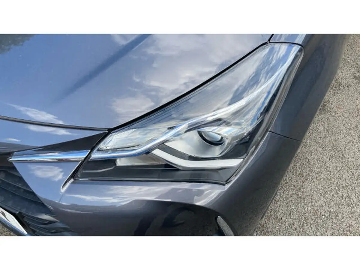 2019-toyota-yaris-15-vvt-i-icon-tech-111bhp-1496cc-big-22