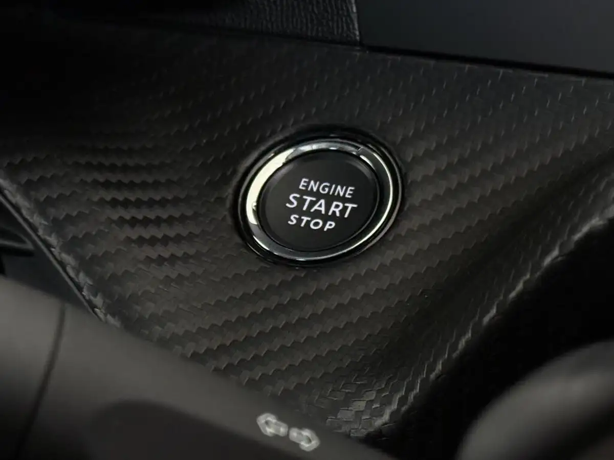 2024-peugeot-208-12-puretech-allure-big-38