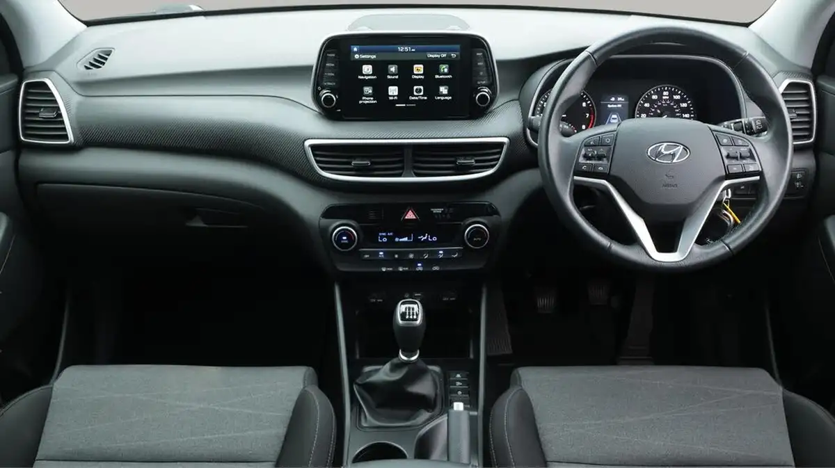 2020-hyundai-tucson-16-gdi-se-nav-big-13