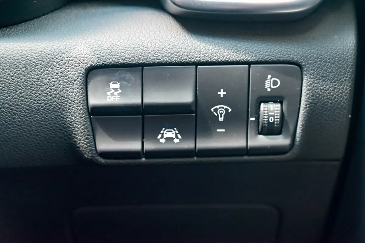 2018-kia-sportage-16-gdi-2-big-38
