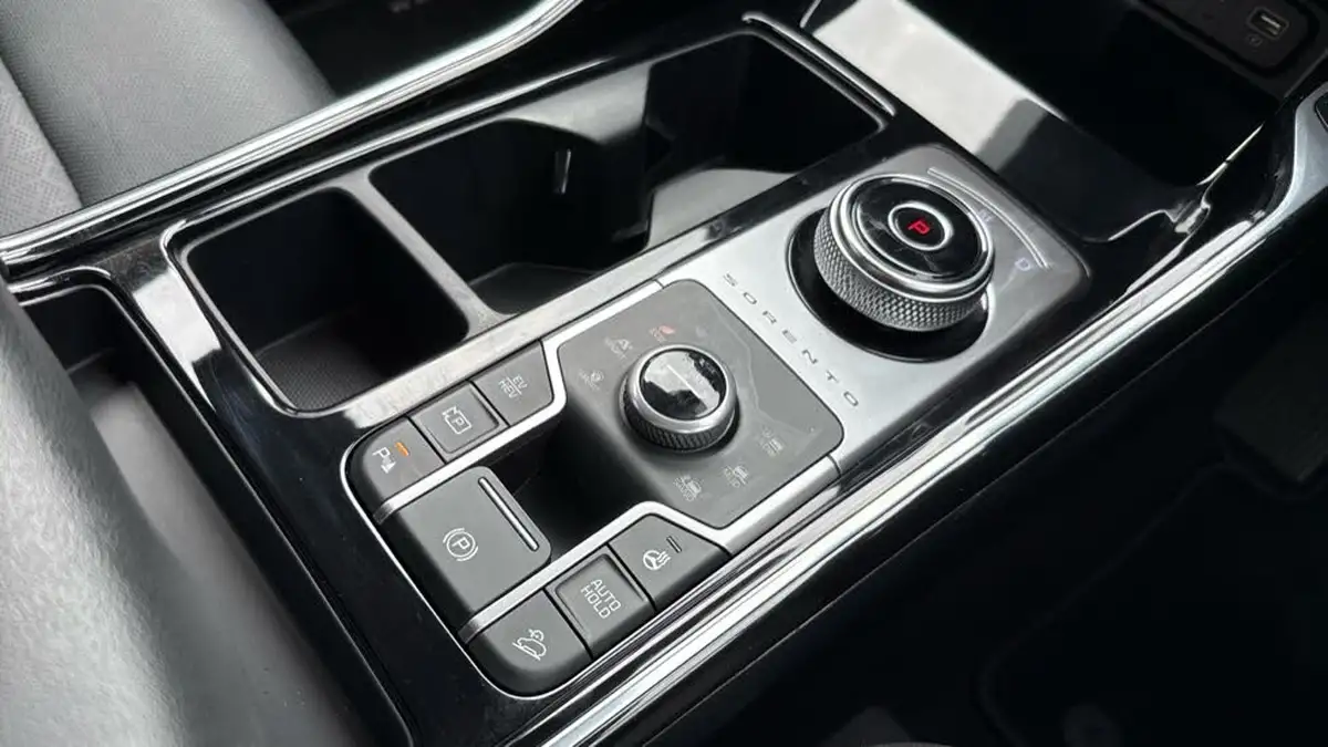 2022-kia-sorento-16-t-gdi-3-261bhp-phev-big-49