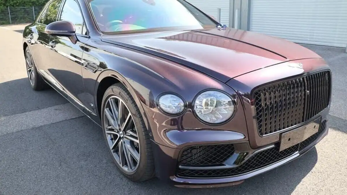 2022-bentley-flying-spur-40-v8-big-6