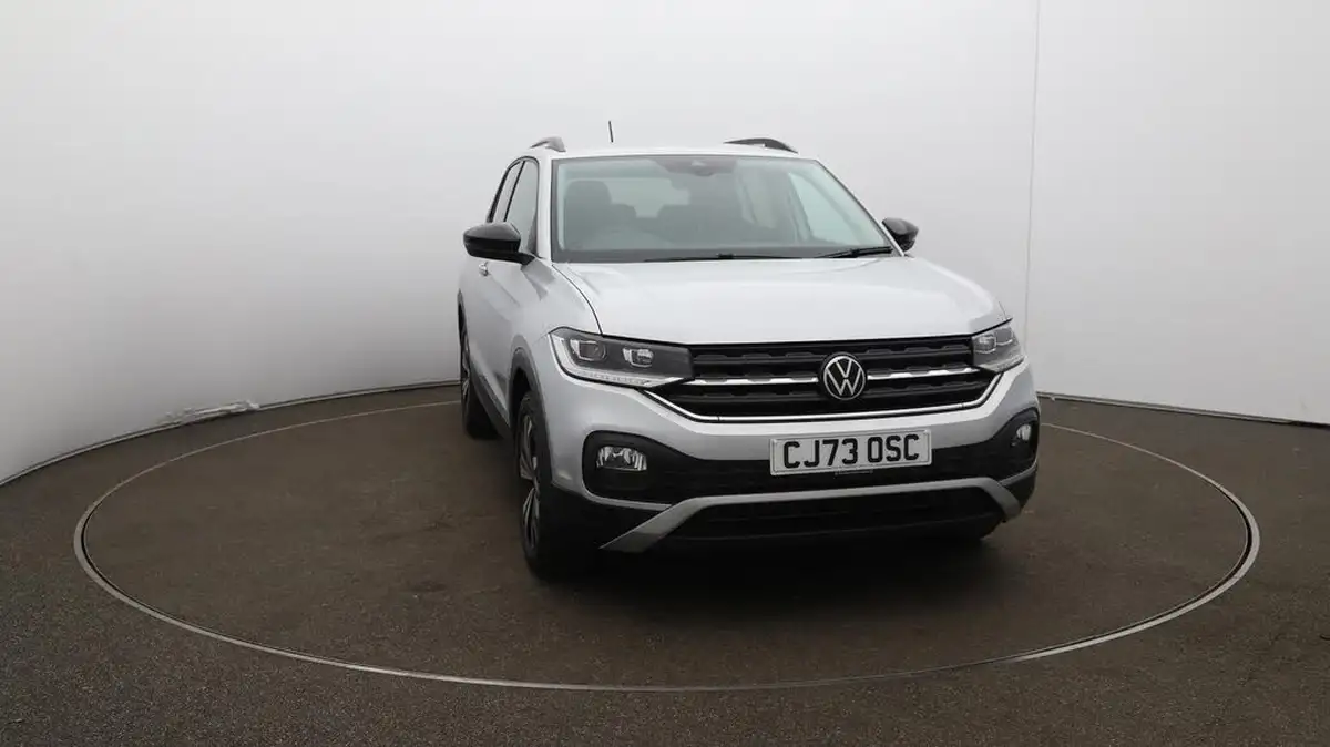 2023-volkswagen-t-cross-10-tsi-black-edition-110ps-dsg-big-40