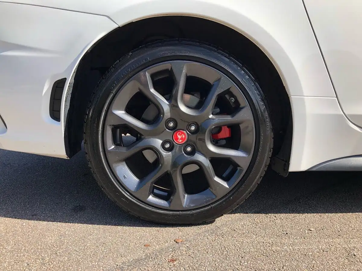 2016-abarth-124-14-multiair-spider-big-11