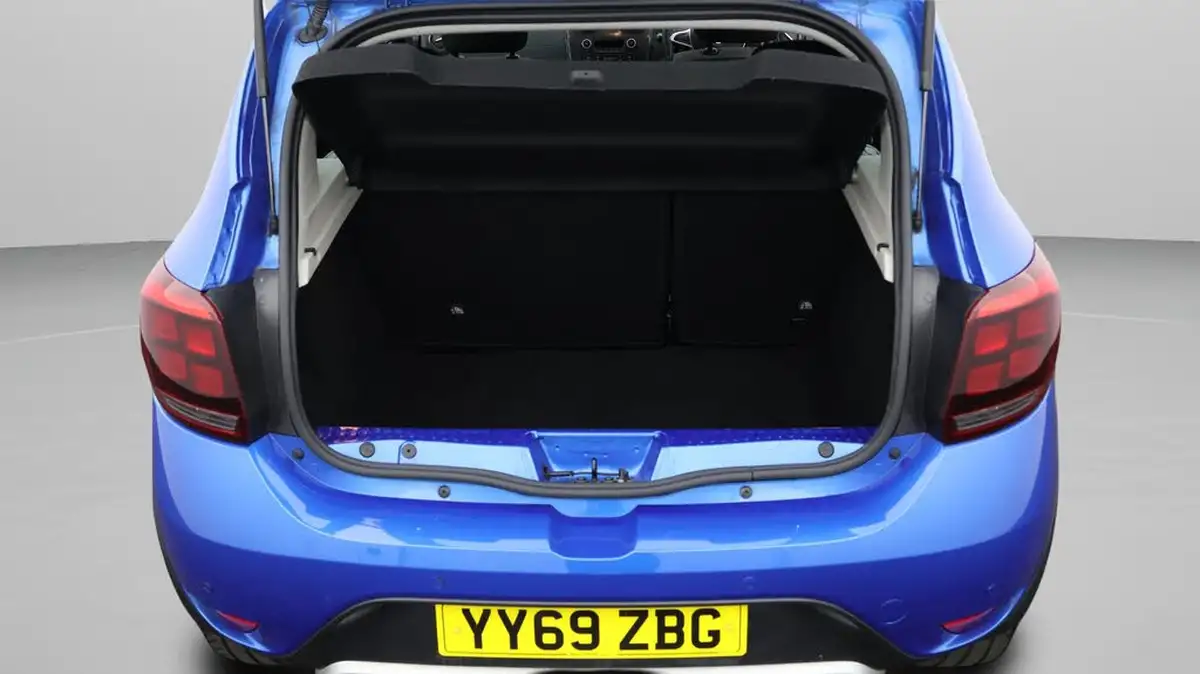2020-dacia-sandero-stepway-09-tce-essential-big-17