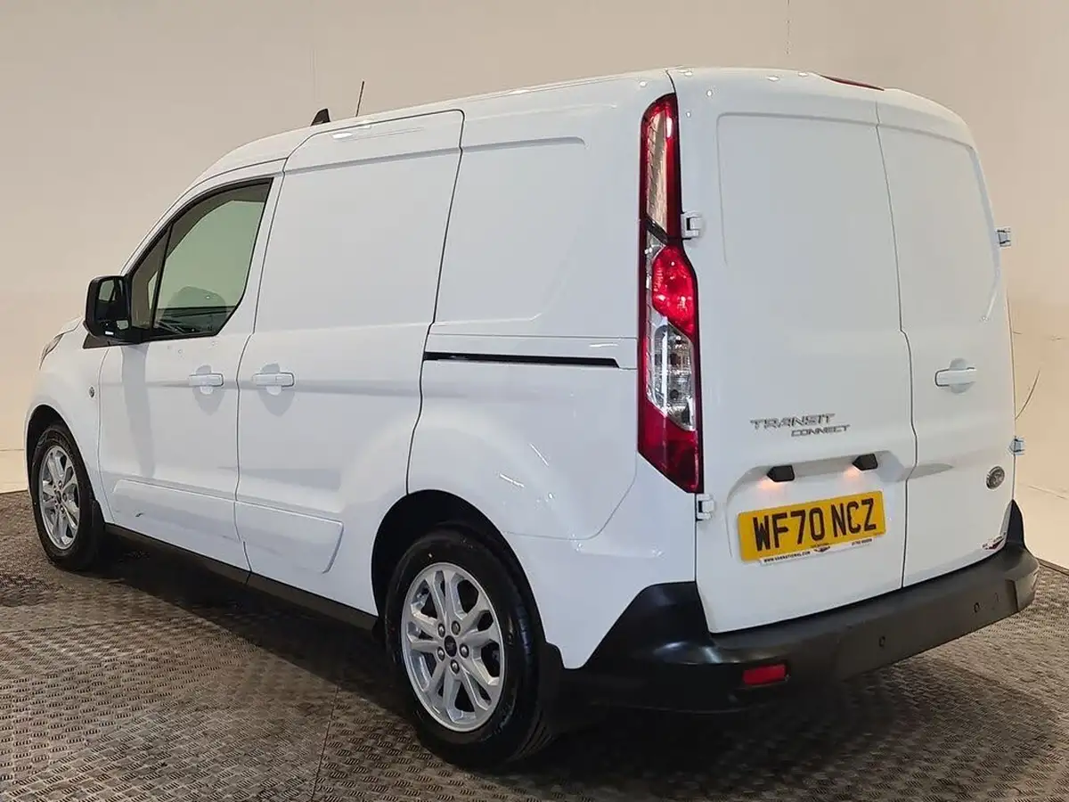 2020-ford-transit-connect-15-ecoblue-l1-200-limited-big-3