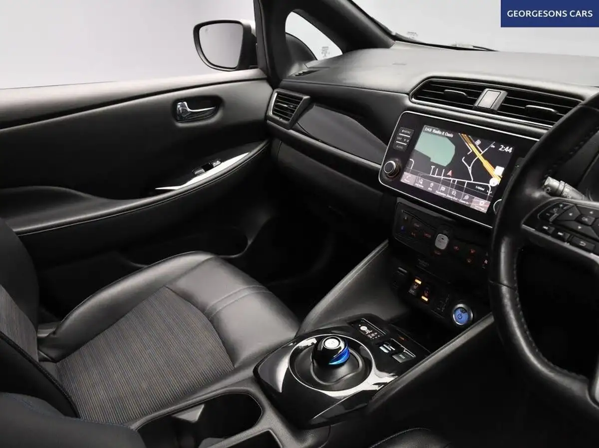 2022-nissan-leaf-e-e-n-connecta-big-19