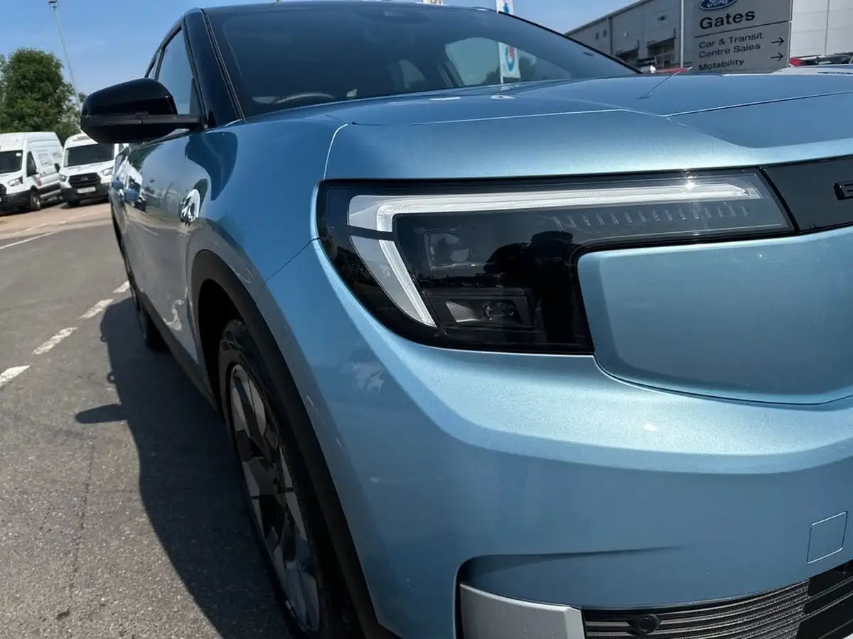 2024-ford-explorer-e-premium-286ps-77kwh-big-31