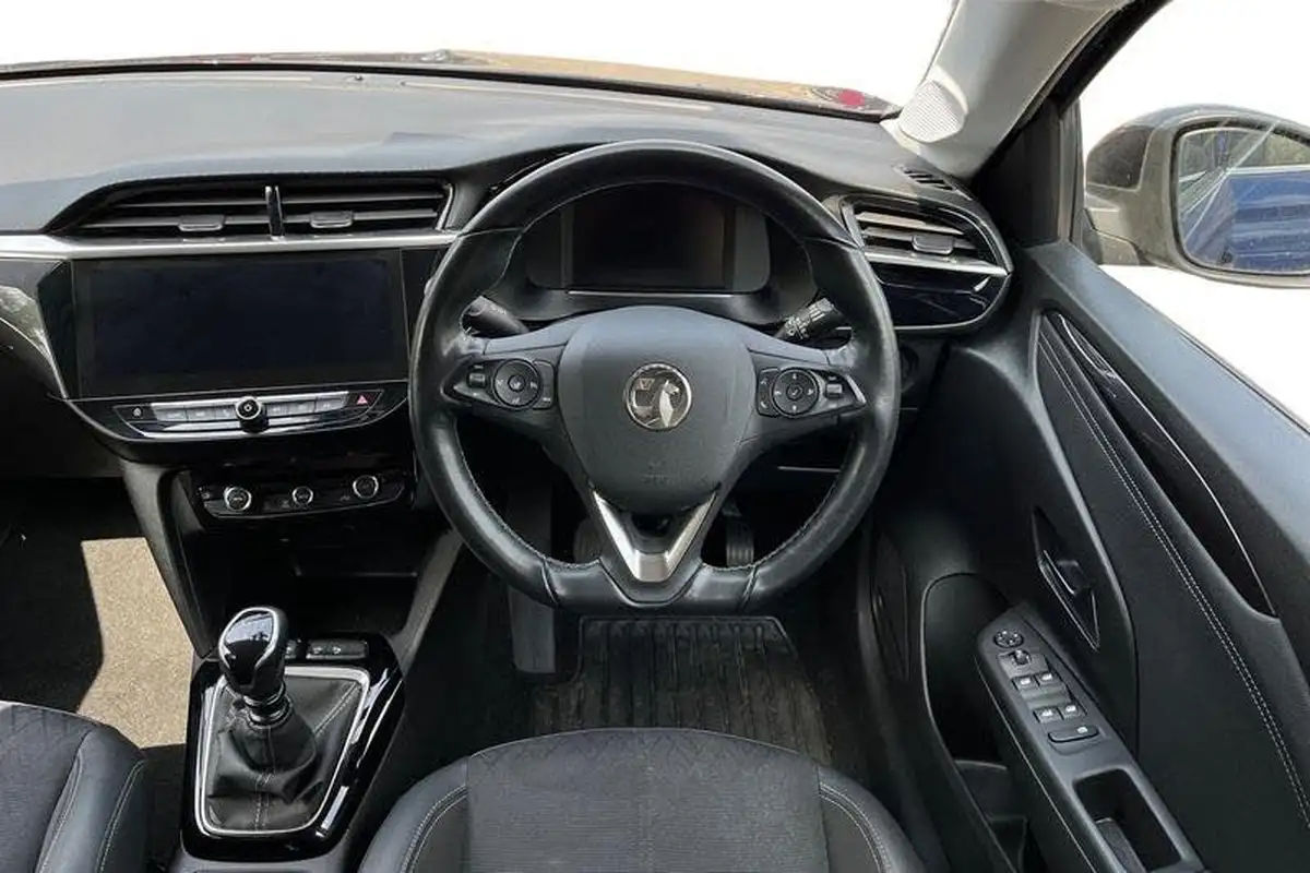 2020-vauxhall-corsa-12-turbo-elite-nav-premium-big-10