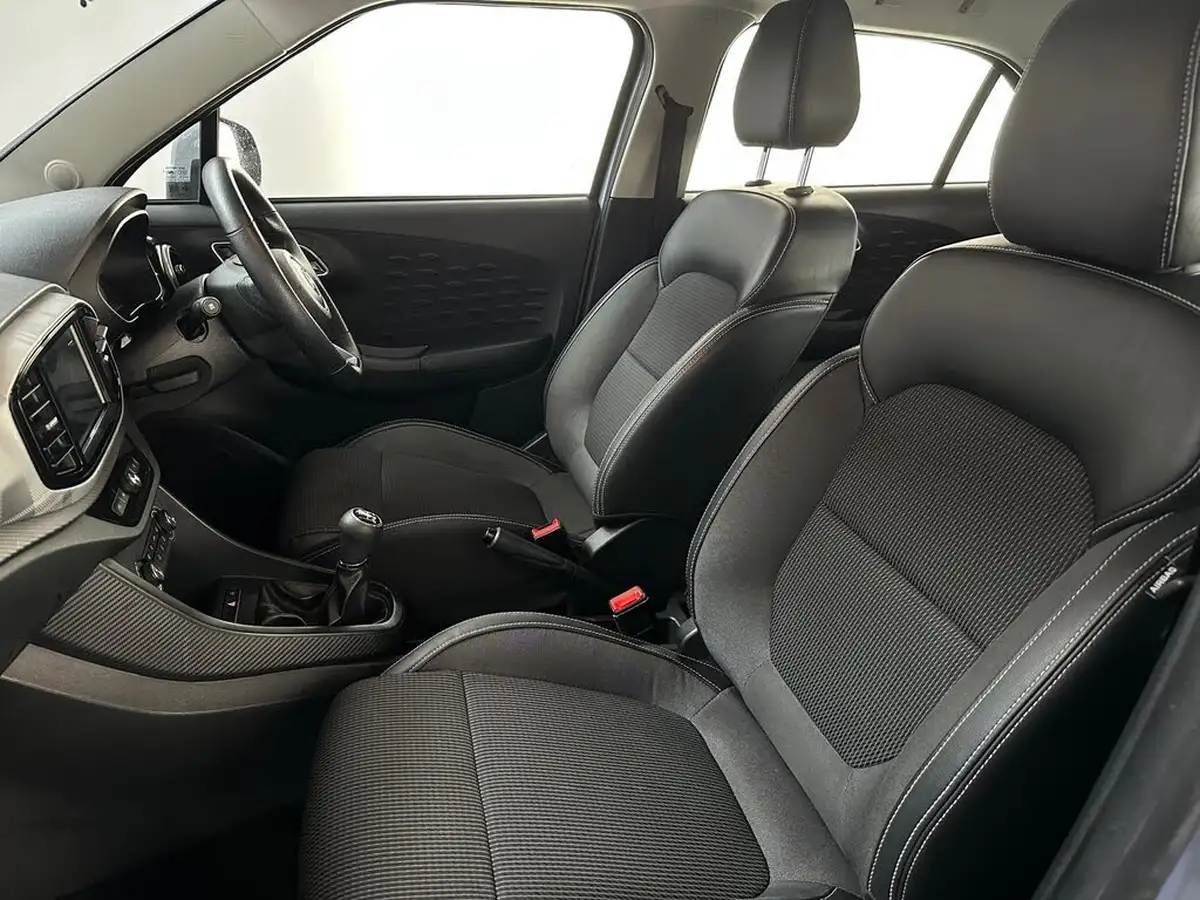 2023-mg-mg3-15-vti-tech-exclusive-nav-big-12