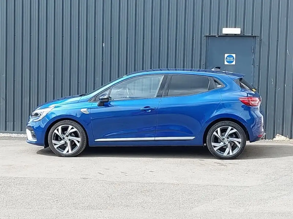 2023-renault-clio-10-tce-rs-line-big-3