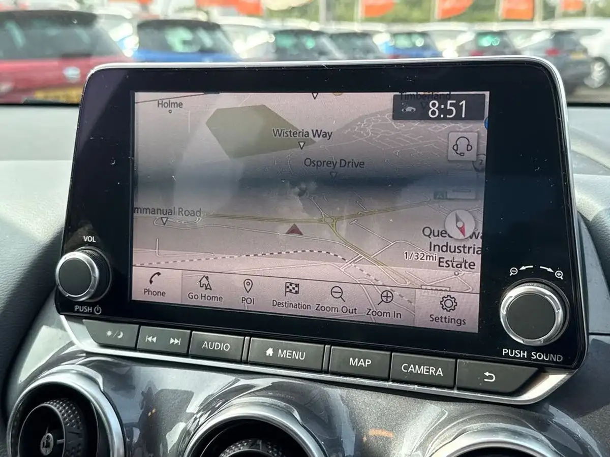 2021-nissan-juke-10-dig-t-n-connecta-dct-big-23
