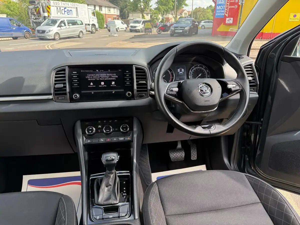 2021-skoda-karoq-15-tsi-se-technology-dsg-big-14