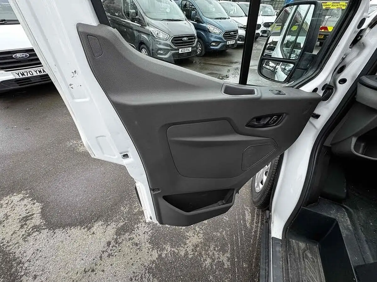 2021-ford-transit-20tdci-350-l2h3-trend-130pseu6dt-panel-van-big-27