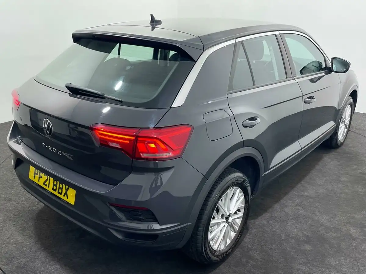 2021-volkswagen-t-roc-20tdi-s-big-41