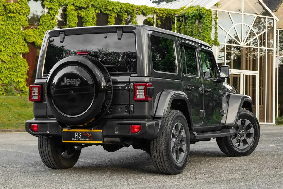 2019-jeep-wrangler-20-gme-overland-hard-5d-big-20