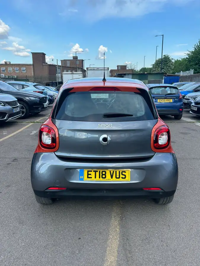 2018-smart-forfour-10-prime-premium-twinamic-big-3