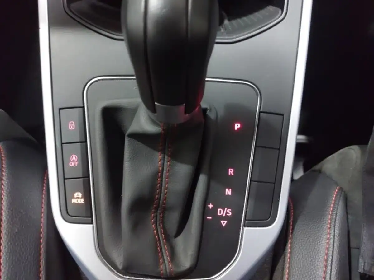 2022-seat-arona-10-tsi-fr-sport-dsg-big-17