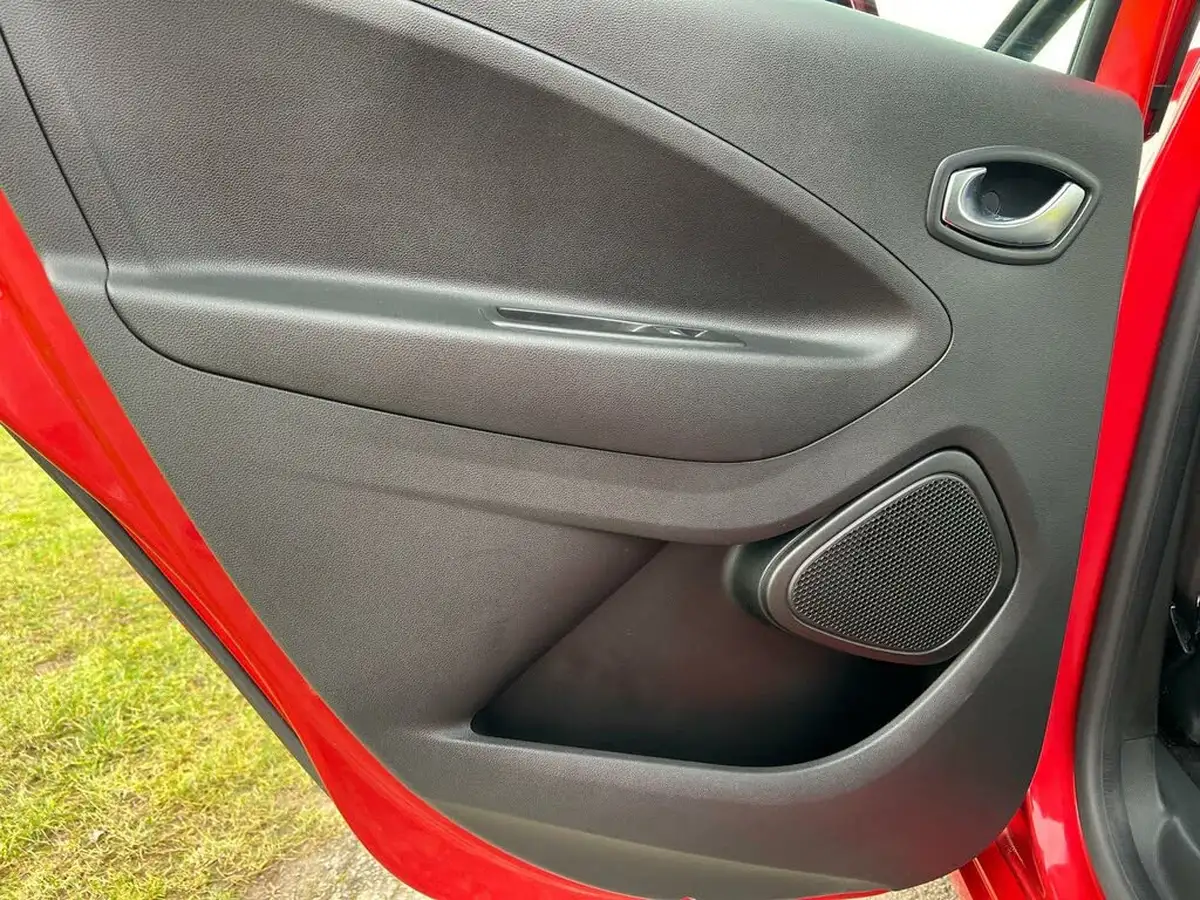 2021-renault-zoe-e-i-gt-line-big-25