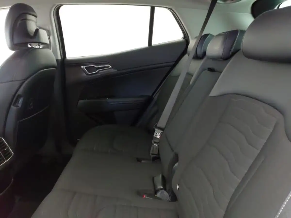 2022-kia-sportage-16-t-gdi-3-148bhp-1598cc-big-5