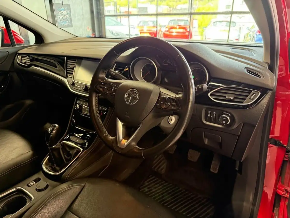 2018-vauxhall-astra-16cdti-elite-nav-110ps-sport-tourer-big-17